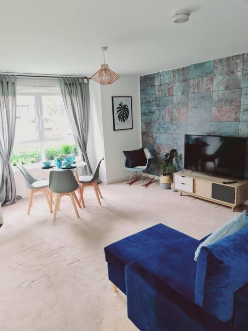 Stylish 2 Bedroom Apartment / Free Gated Parking Glasgow Exteriér fotografie